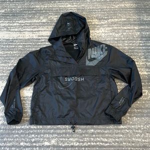 Nike Cropped Black Rain Pullover Size Small